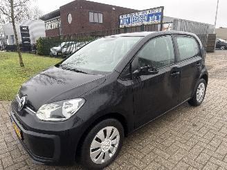 Coche accidentado Volkswagen Up! 1.0 BLEUMOTION LICHTE SCHADE! 151000 KM BOUWJAAR 2019 5500 EURO 2019/5