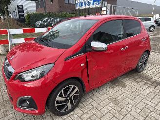 Vaurioauto  passenger cars Peugeot 108 1.0 VTi ALLURE BOUWJAAR 2019 RIJDBAAR VASTE PRIJS 5500 EURO 2019/1