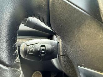 Peugeot 208 1.2 Style 5DRS NAVI AIRCO picture 24