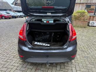 Ford Fiesta 1.6 TDCI GHIA AIRCO STOELVERWARMING SPORTVELGEN picture 11