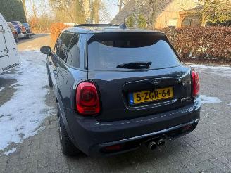 Mini Cooper S 2.0 CHILI AUT! NL PANO LEER HEADUP picture 2