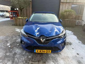 Renault Clio 1.0 Intens navi pdc picture 9