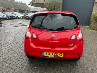 Renault Twingo 1.2 AIRCO CRUISE CENTRAAL picture 7