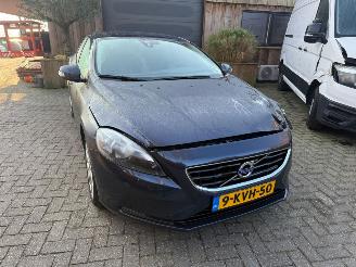 Volvo V-40 1.6 T3 KINETIC picture 9