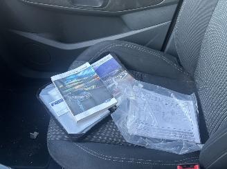 Ford Grand C-Max Titanium MOTOR schade picture 10