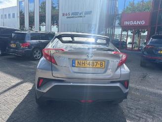 Sloopauto Toyota C-HR C-HR (X1,X5), SUV, 2016 1.8 16V Hybrid 2017/2