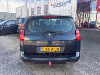Peugeot 5008 5008 I (0A/0E), MPV, 2009 / 2017 1.6 THP 16V picture 8