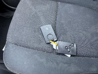 Renault Scenic 1.4 16V TCe 130 MPV  Benzine 1.397cc picture 9