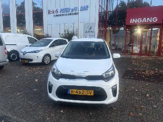  Kia Picanto 1.0 Comfortline 2022/11