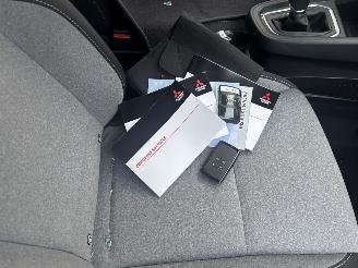 Mitsubishi Colt 1.6 HEV Intense picture 13