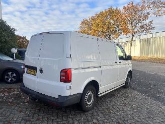 Volkswagen Transporter 2.0 TDI L1H1 Comf. picture 7