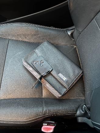 Renault Mégane Coupe 1.4 TCE PRIVILEGE picture 16