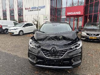 Unfallwagen Renault Kadjar 1.3 TCe Techno 2022/1