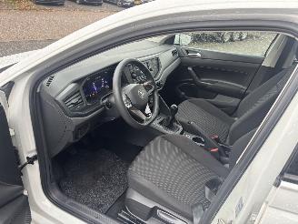 Volkswagen Polo 1.0 TSI 70KW picture 12