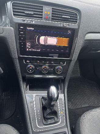 Volkswagen Golf E-GOLF picture 15