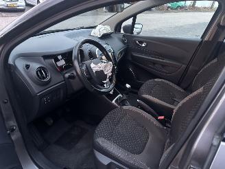 Renault Captur 0.9 TCE INTENS picture 9