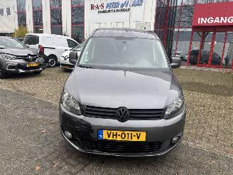 krockskadad bil auto Volkswagen Caddy 2.0 TDI MAXI BMT 2014/4