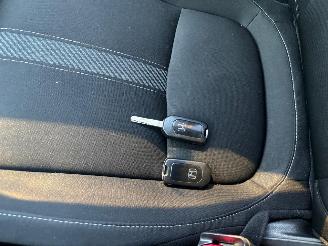 Honda Civic 5DR 1.0 I-VTEC COMFORT picture 15