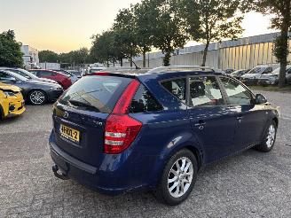 Kia Cee d 1.6 SPORTY WAGON picture 6
