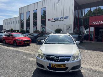 uszkodzony samochody osobowe Opel Vectra STATION WAGON 1.8 EXECUTIVE 2009/1