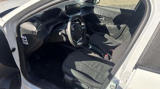 Peugeot 208 1.2 PURETECH 75 STYLE picture 12