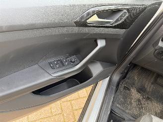 Volkswagen T-Cross 1.0 - 85 Kw DSG picture 23