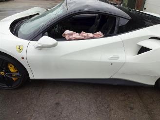 Ferrari 488 488 GTB, Coupe, 2015 3.9 Turbo V8 32V picture 23