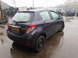 Toyota Yaris Yaris III (P13), Hatchback, 2010 / 2020 1.33 16V Dual VVT-I picture 4