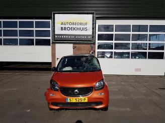 Coche siniestrado Smart Forfour Forfour (453), Hatchback 5-drs, 2014 1.0 12V 2018/6