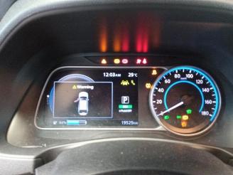 Nissan Leaf Leaf (ZE1), Hatchback, 2017 39/40kWh picture 25
