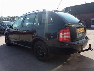 Skoda Fabia Fabia (6Y5), Combi 5-drs, 2000 / 2007 1.9 TDi picture 5