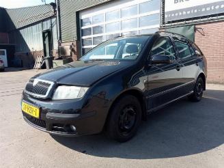 Skoda Fabia Fabia (6Y5), Combi 5-drs, 2000 / 2007 1.9 TDi picture 3