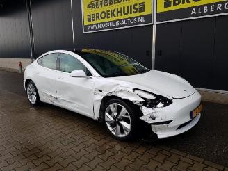 Tesla Model 3 Model 3, Sedan, 2017 EV AWD picture 8