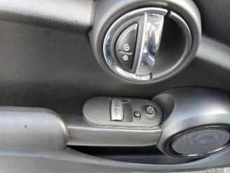 Mini Cooper Mini (F56), Hatchback 3-drs, 2013 1.5 12V Cooper picture 9