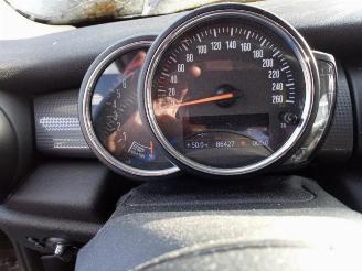 Mini Cooper Mini (F56), Hatchback 3-drs, 2013 1.5 12V Cooper picture 21