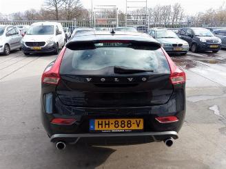 Volvo V-40 V40 (MV), Hatchback 5-drs, 2012 / 2019 2.0 D2 16V picture 4