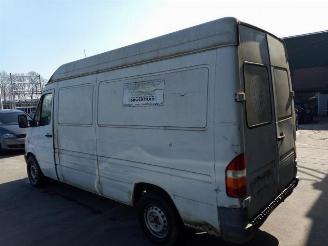 Mercedes Sprinter Sprinter 2t (901/902), Bus, 1995 / 2006 210D picture 5