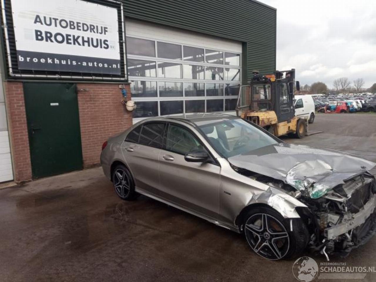 Mercedes C-klasse C (W205), Sedan, 2013 / 2021 C-300de 2.0 Turbo 16V