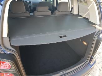 Volkswagen Touran 1.4 TSI Cross Motorschade picture 21