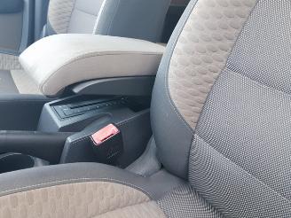 Volkswagen Touran 1.4 TSI Cross Motorschade picture 18