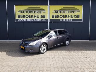 škoda osobní automobily Toyota Avensis  2011/4