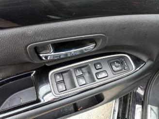 Mitsubishi Outlander Outlander (GF/GG), SUV, 2012 / 2022 2.0 16V PHEV 4x4 picture 14