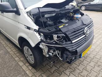 Volkswagen Transporter 2.0 TDI L2H1 30 Comfortline picture 13