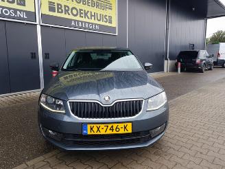 Skoda Octavia 2.0 TDI Greentech Style Business picture 3