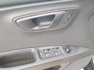 Seat Leon 2.0 TDI FR picture 23