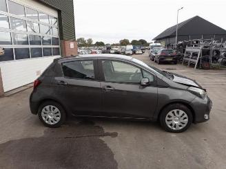 Toyota Yaris Yaris III (P13), Hatchback, 2010 / 2020 1.33 16V Dual VVT-I picture 2