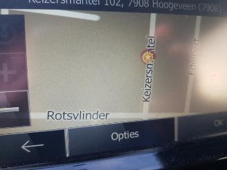 Renault Clio Estate 0.9 TCe Night&Day picture 19