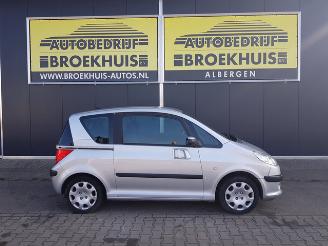 Peugeot 1007 1.4 Gentry picture 4