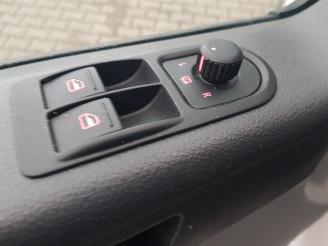 Volkswagen Transporter 2.0 L1H1 Trendline picture 21