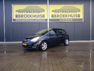 Auto incidentate Opel Corsa 1.3 CDTi EcoFlex S/S Cosmo 2012/4